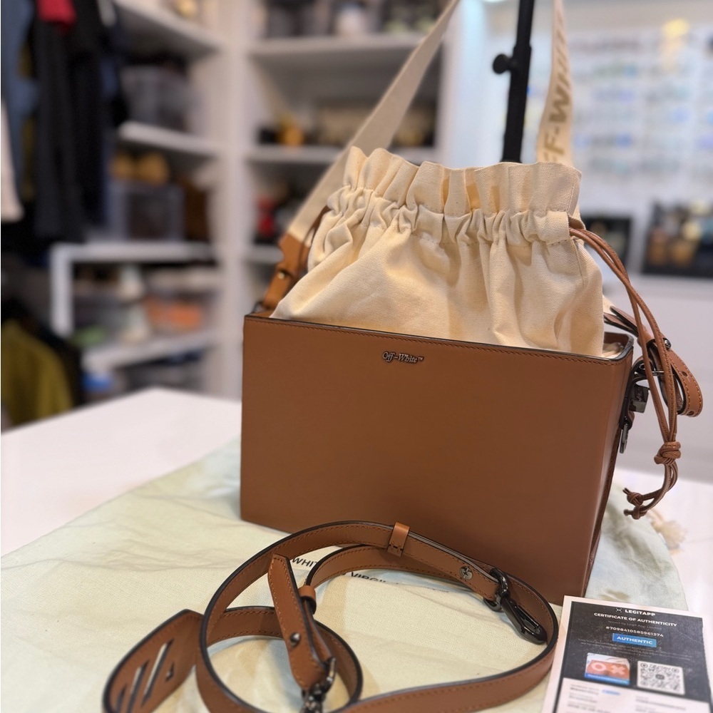Off-White Brown Leather BOX Bag - Unique!
